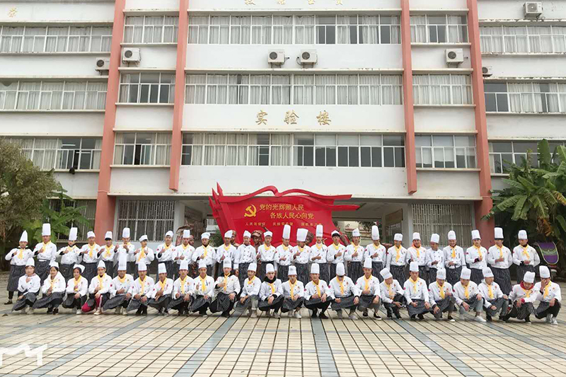 初中生考不上高中怎么办？就来姚记娱乐，学烹饪技术！